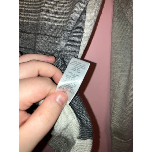 Calvin Klein grey striped mens wool blend size large sweater - Picture 5 of 7